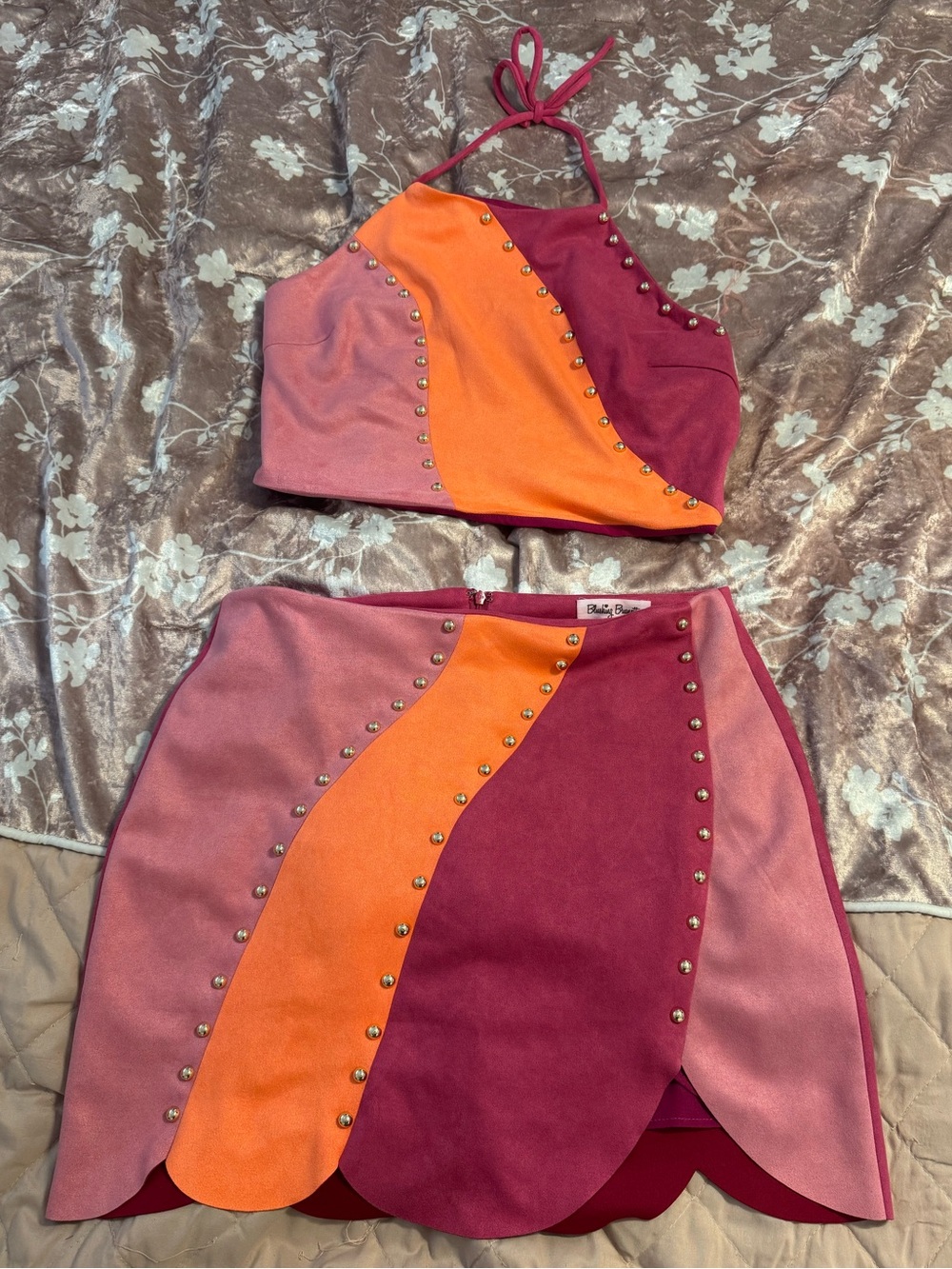 NWOT Blushing Brunette Colorblock Halter Neck Faux Suede Studded Skirt Set Sz XL - Picture 4 of 12